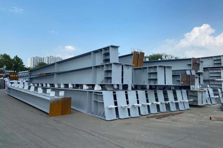 build-up steel painting Pintura de acero acumulada