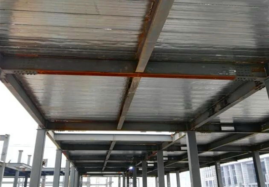 Aplicaci&oacute;n de cubierta de piso