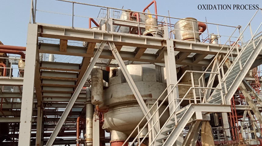 Plataforma de proceso de oxidaci&oacute;n.