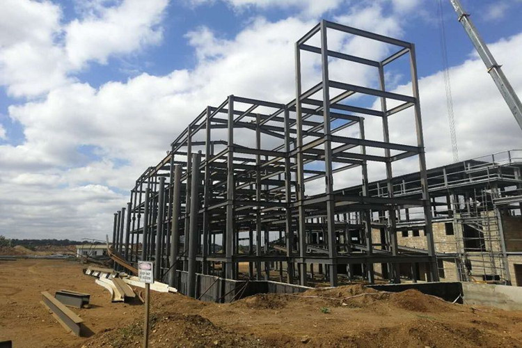 Edificios de acero multi-piso
