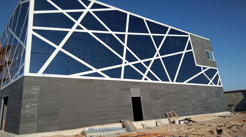 pared de cristal cortina