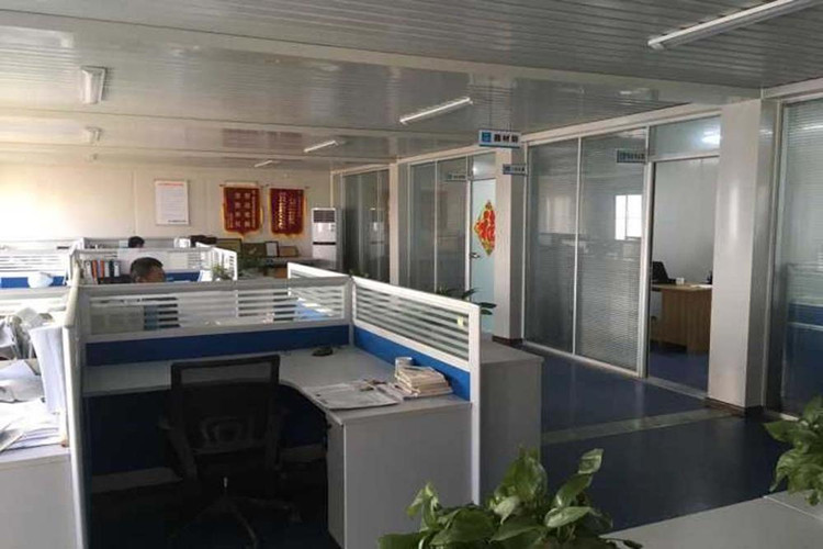 oficina de contenedores combinados