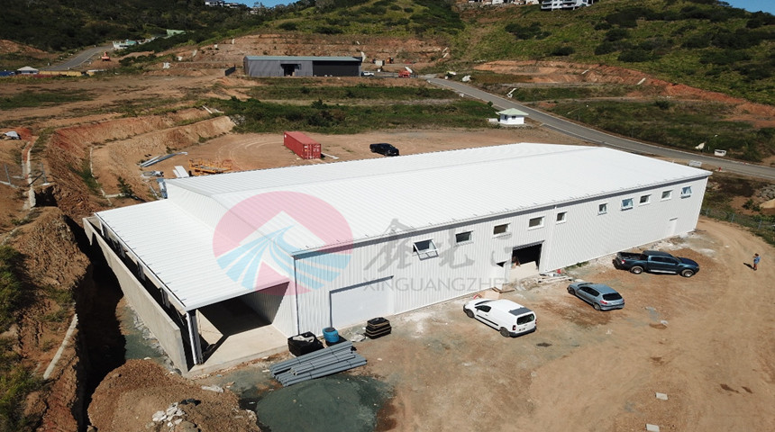 estructura de acero del almac&eacute;n