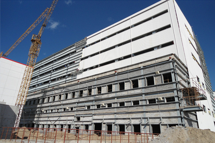Construcci&oacute;n de edificios de gran altura con acero estructural